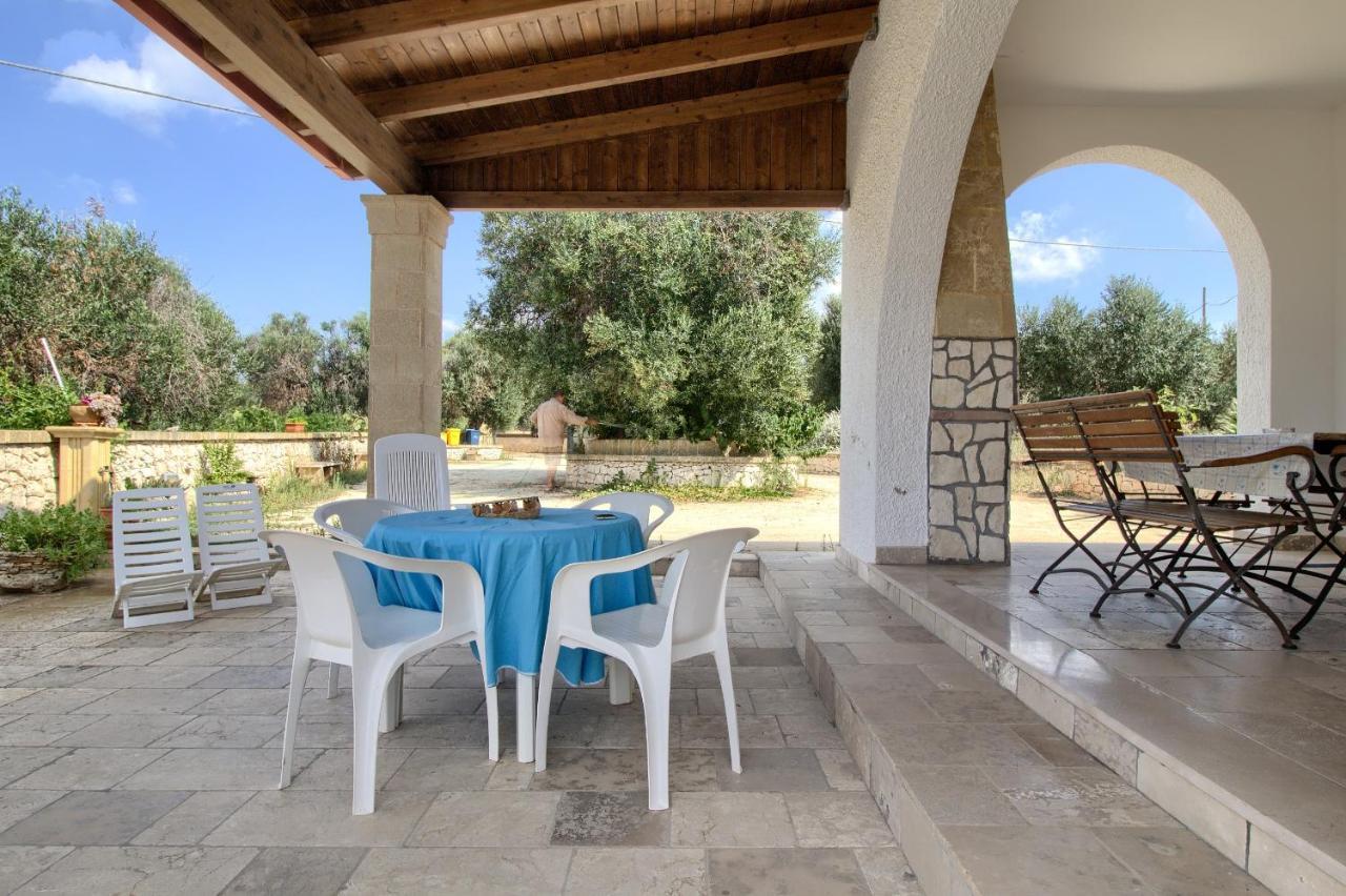 Li Cantori By Lovesud Marina Di Pescoluse Exterior photo