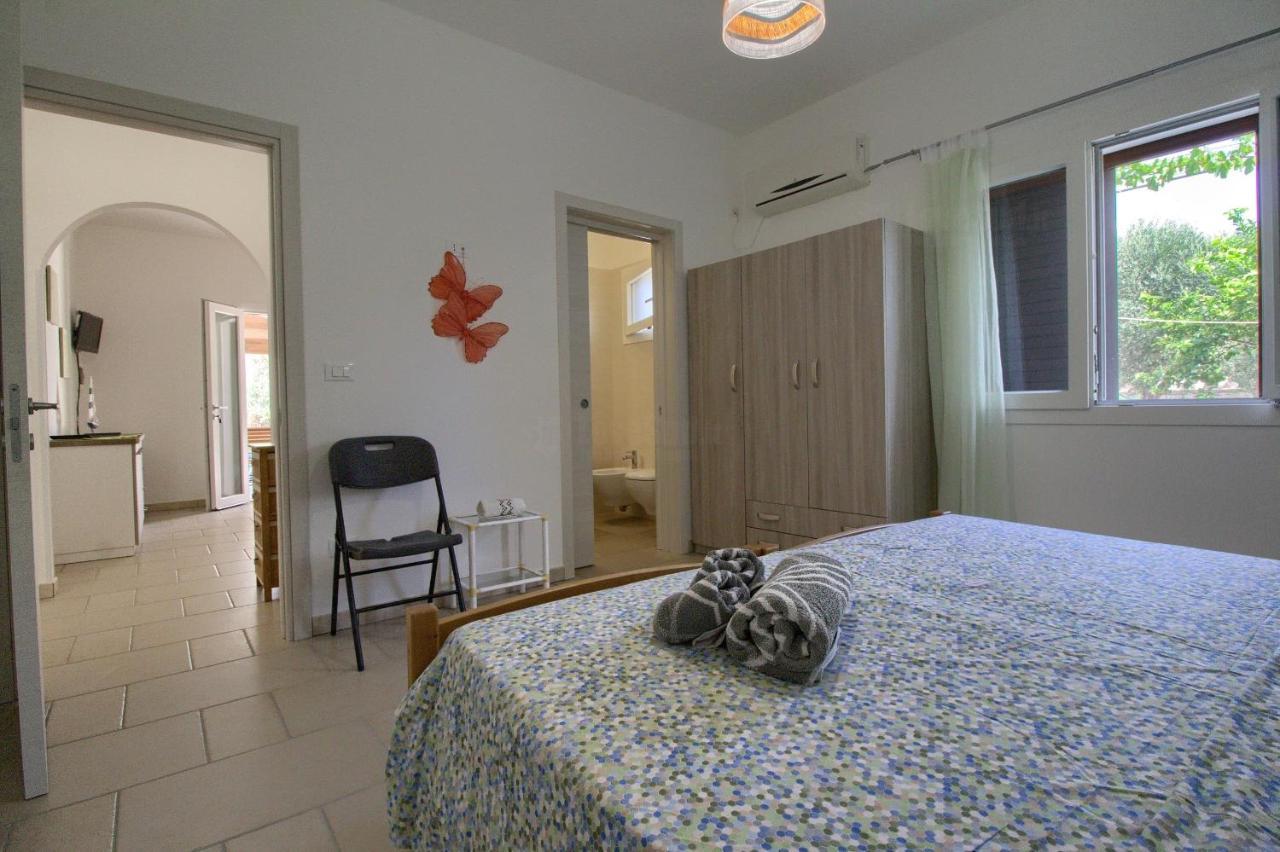 Li Cantori By Lovesud Marina Di Pescoluse Exterior photo