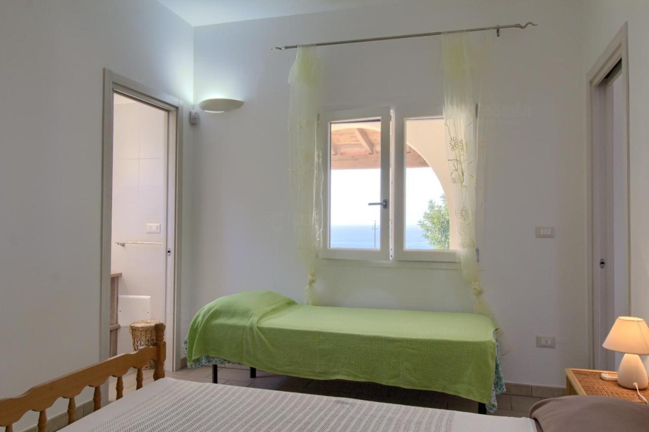 Li Cantori By Lovesud Marina Di Pescoluse Exterior photo