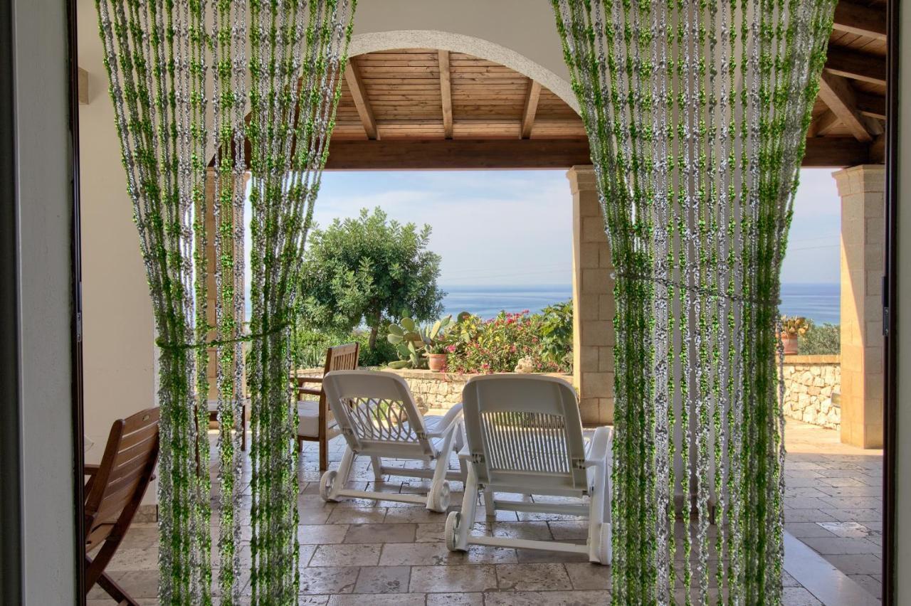 Li Cantori By Lovesud Marina Di Pescoluse Exterior photo
